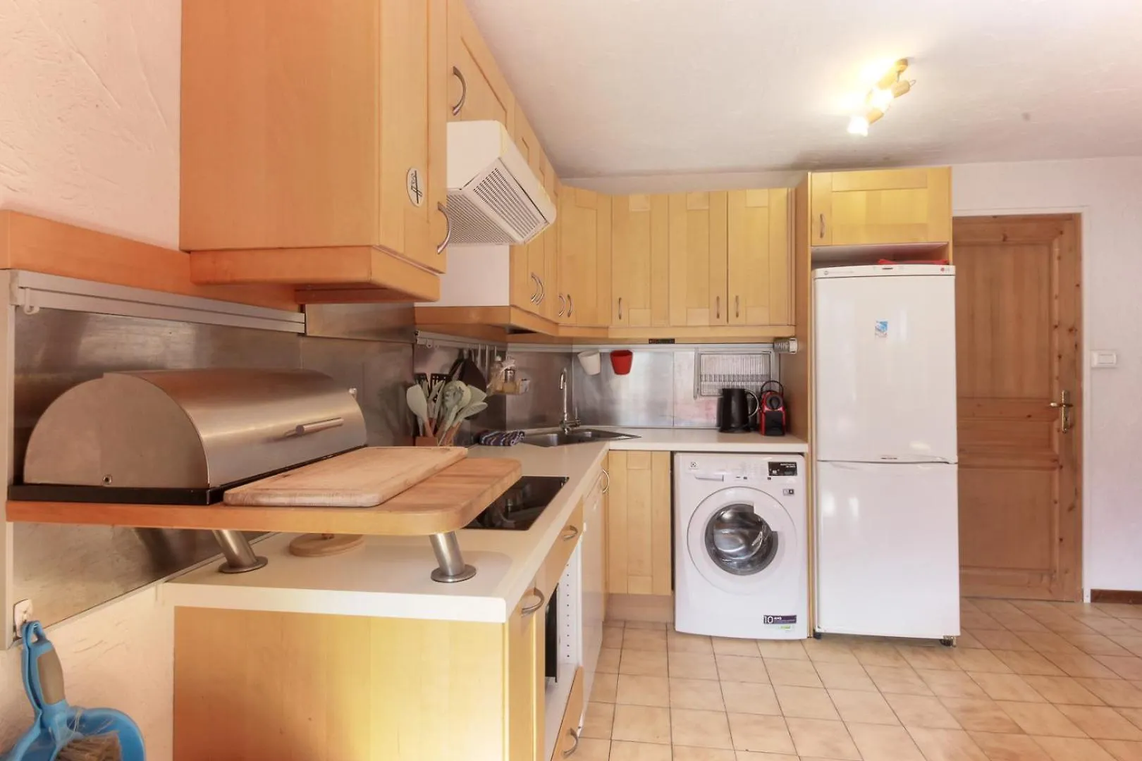 Apartment Le Chamouny- Family Apt - Central - Quiet - Hikeing & Rock Climbing Close By Chamonix